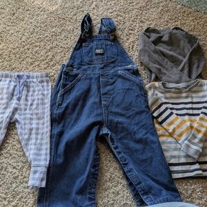 Organic Cotton/Cotton Gender Neutral Boys Girls Baby Outfit Lot 12-24 Months